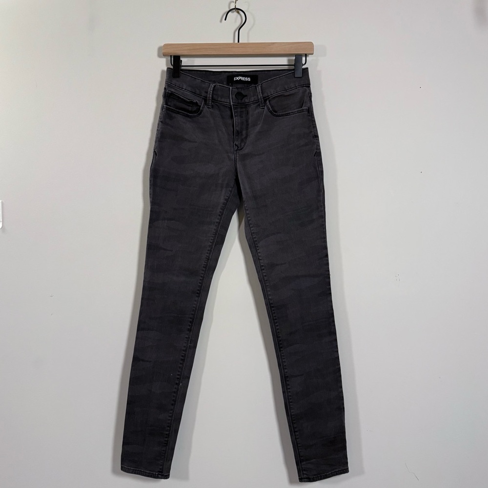 Express Women's Dark Gray Camo Skinny Jeans